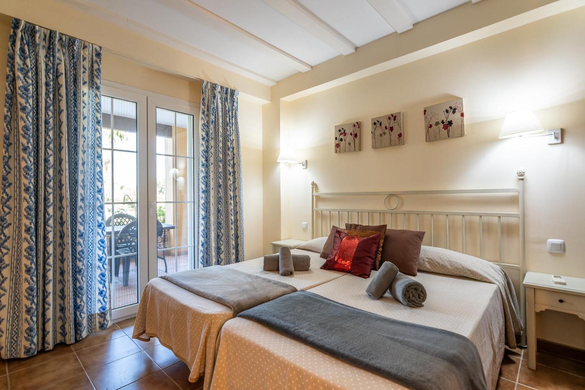 La Quinta II By H Apartment Isla Canela Room photo